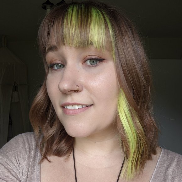 Meet the Posher - Picture 1 of 1